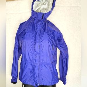 EUC LL BEAN Women's Windbreaker in blue size small